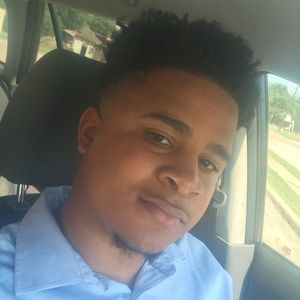 Meet your Posher, Isaiah